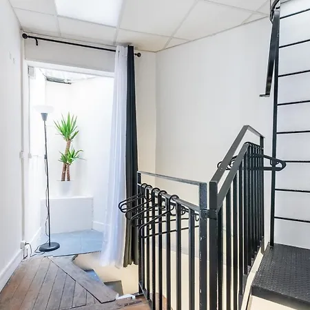 Appartement Triplex Magenta Quest
