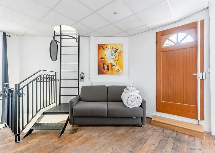 Triplex Magenta Quest Appartement Parijs
